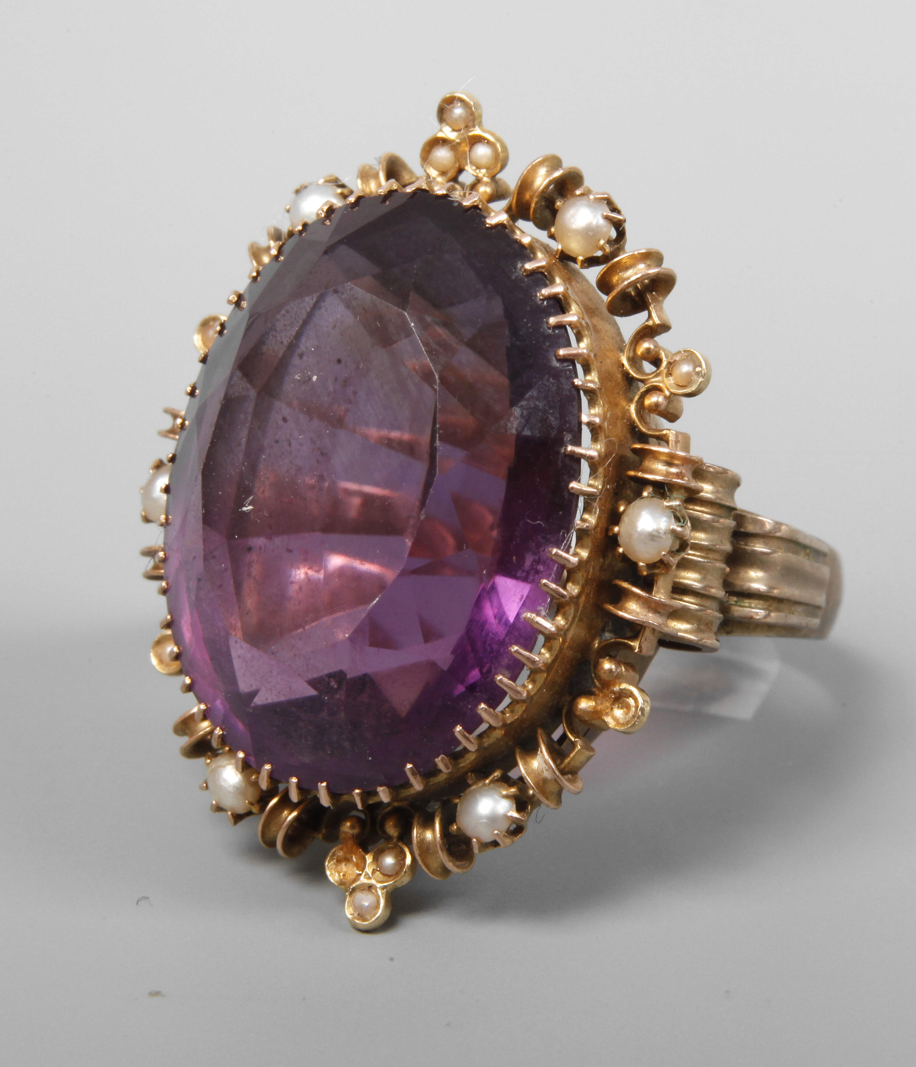 Damenring mit Amethyst