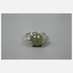 Damenring mit Chrysoberyllkatzenauge und Diamanten