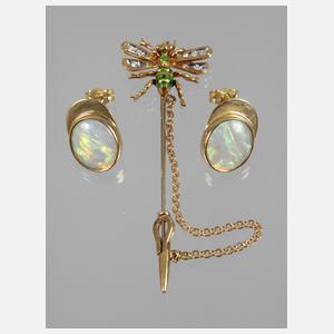 Paar Ohrstecker und Reversnadel