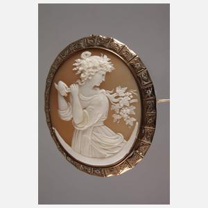 Brosche mit Kamee
