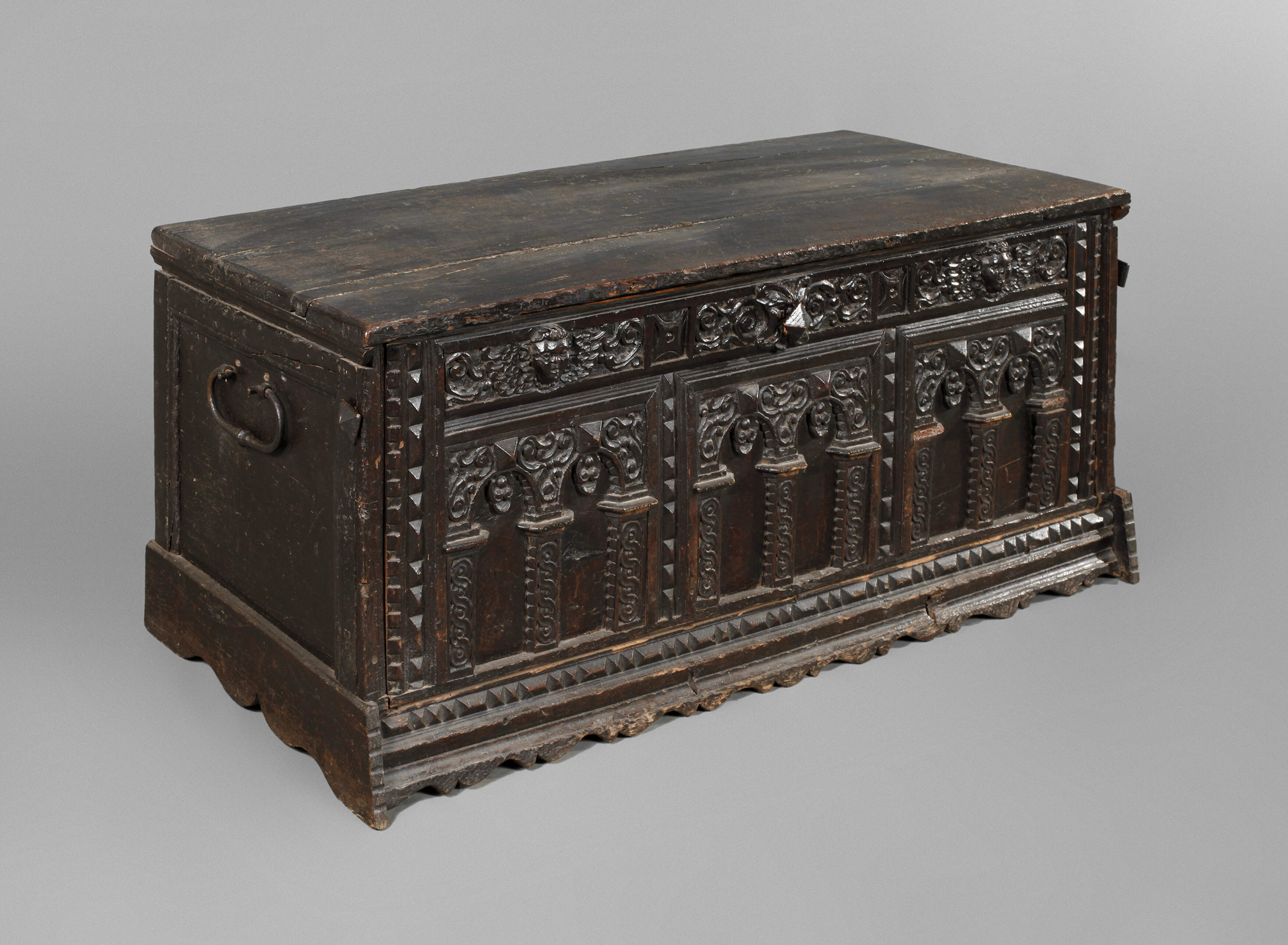 Fassadentruhe Renaissance