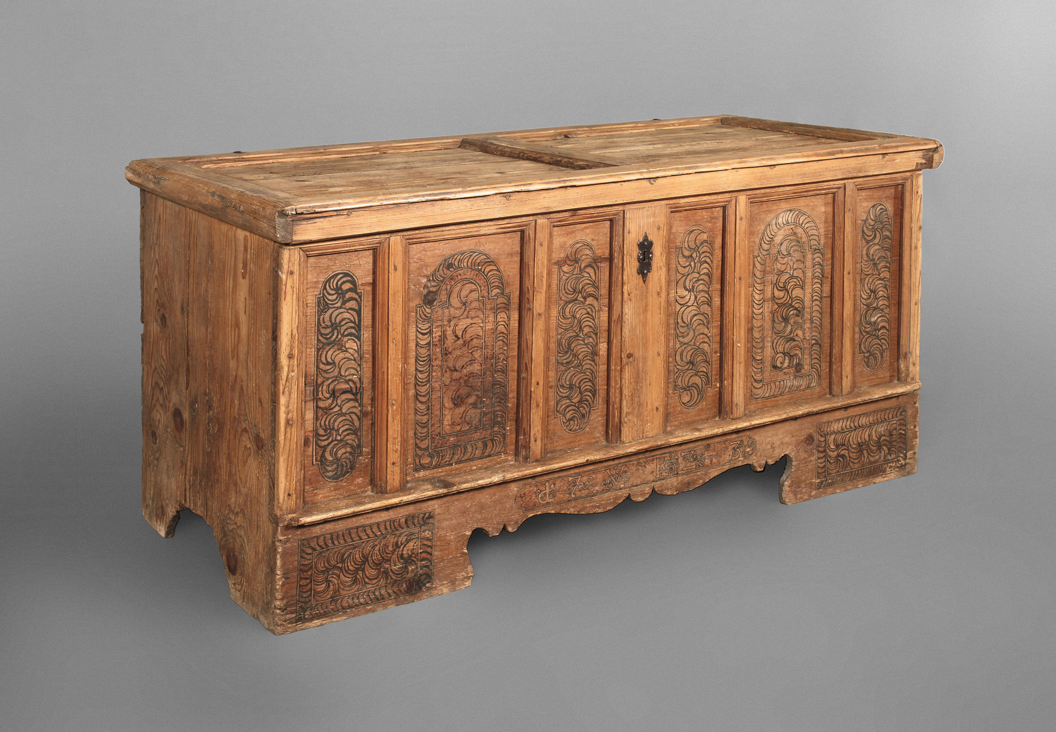 Schweizer Bauerntruhe