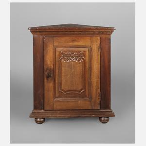 Eckschrank barock