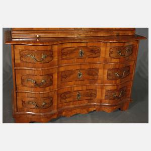 Barockkommode mit Aufsatz