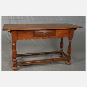 Kleiner barocker Esstisch