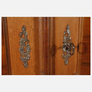 Dielenschrank barock