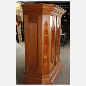 Dielenschrank barock