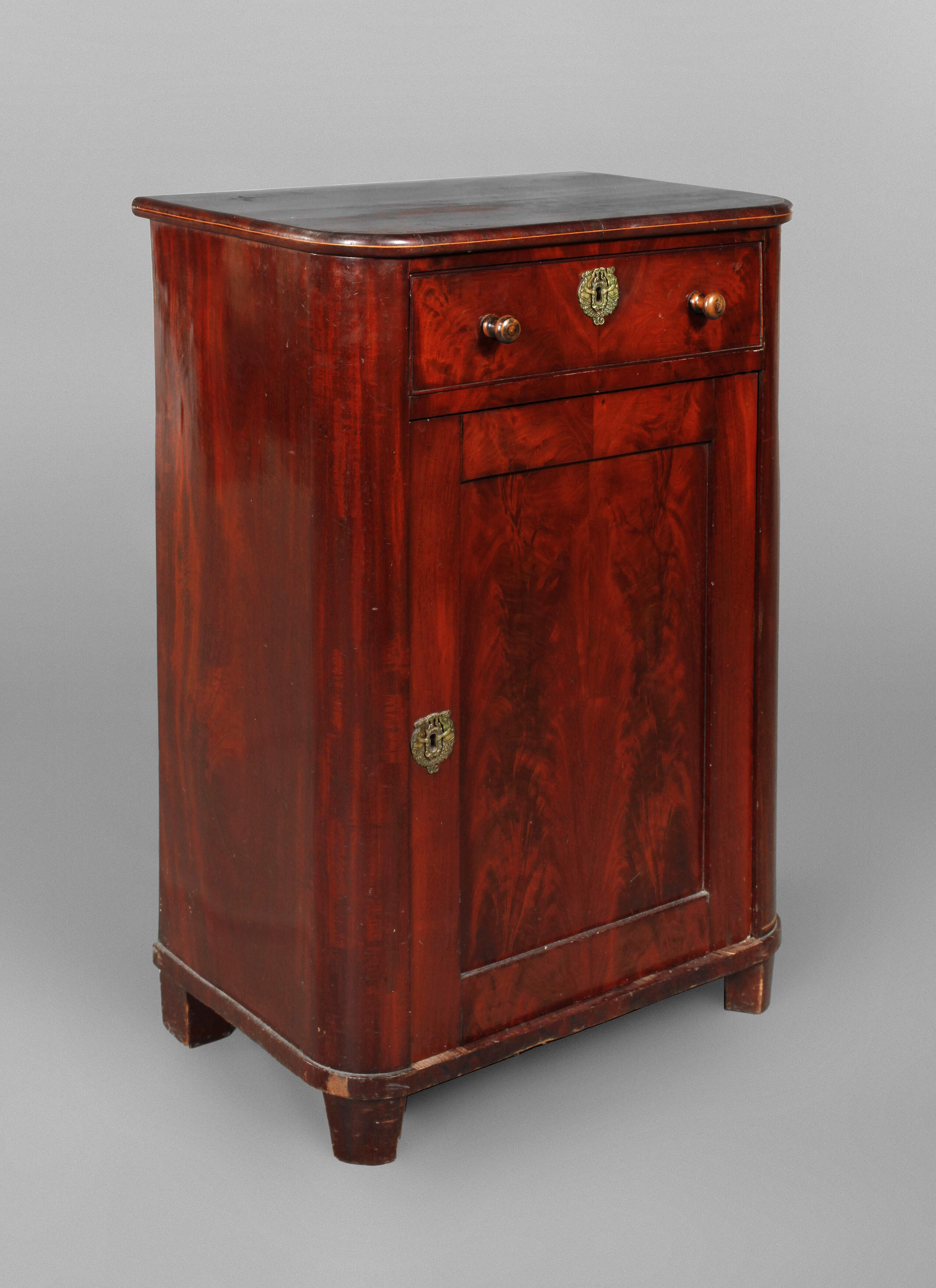 Pfeilerschränkchen Biedermeier