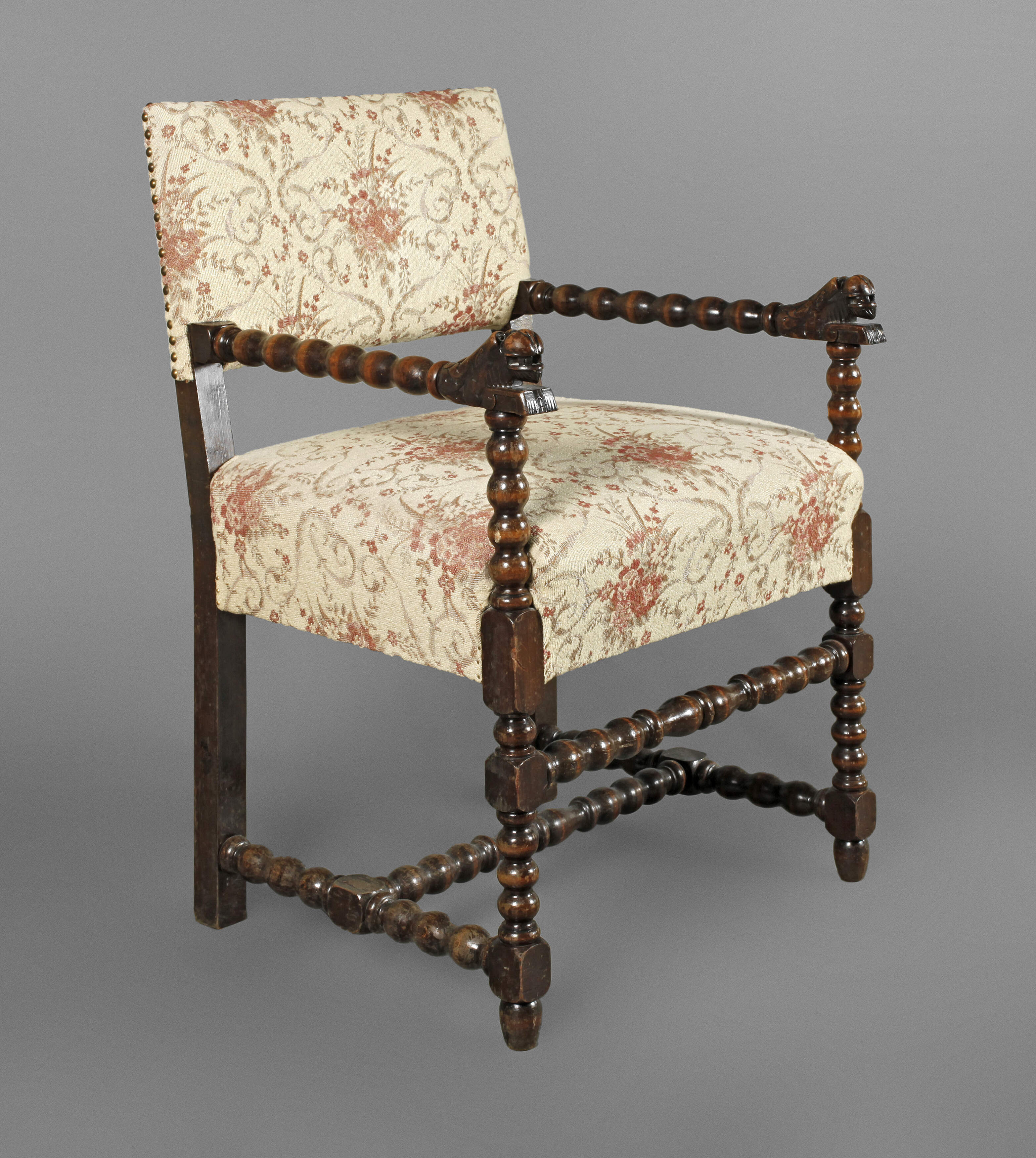 Armlehnsessel im Renaissancestil