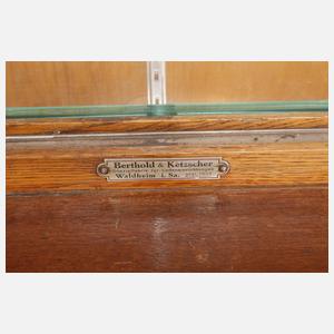 Große Ladeneinrichtung