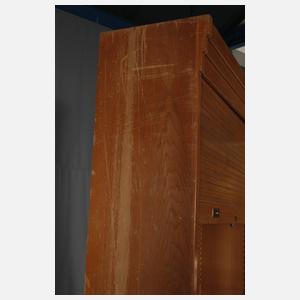 Großer Rollschrank