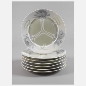 KPM Berlin sieben Speiseteller Seerosendekor