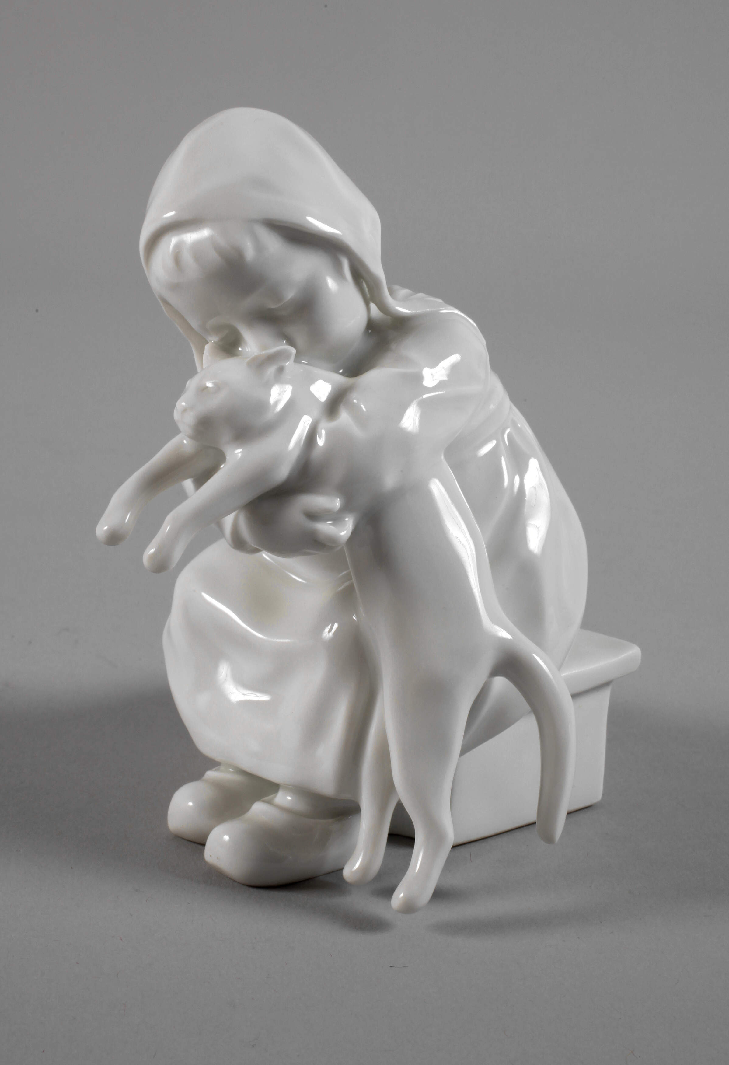 Meissen "Kind mit Katze im Arm"