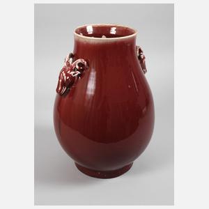 Vase mit  Sang de Boeuf-Glasur
