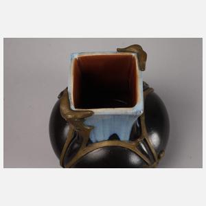 Montierte Laufglasurvase