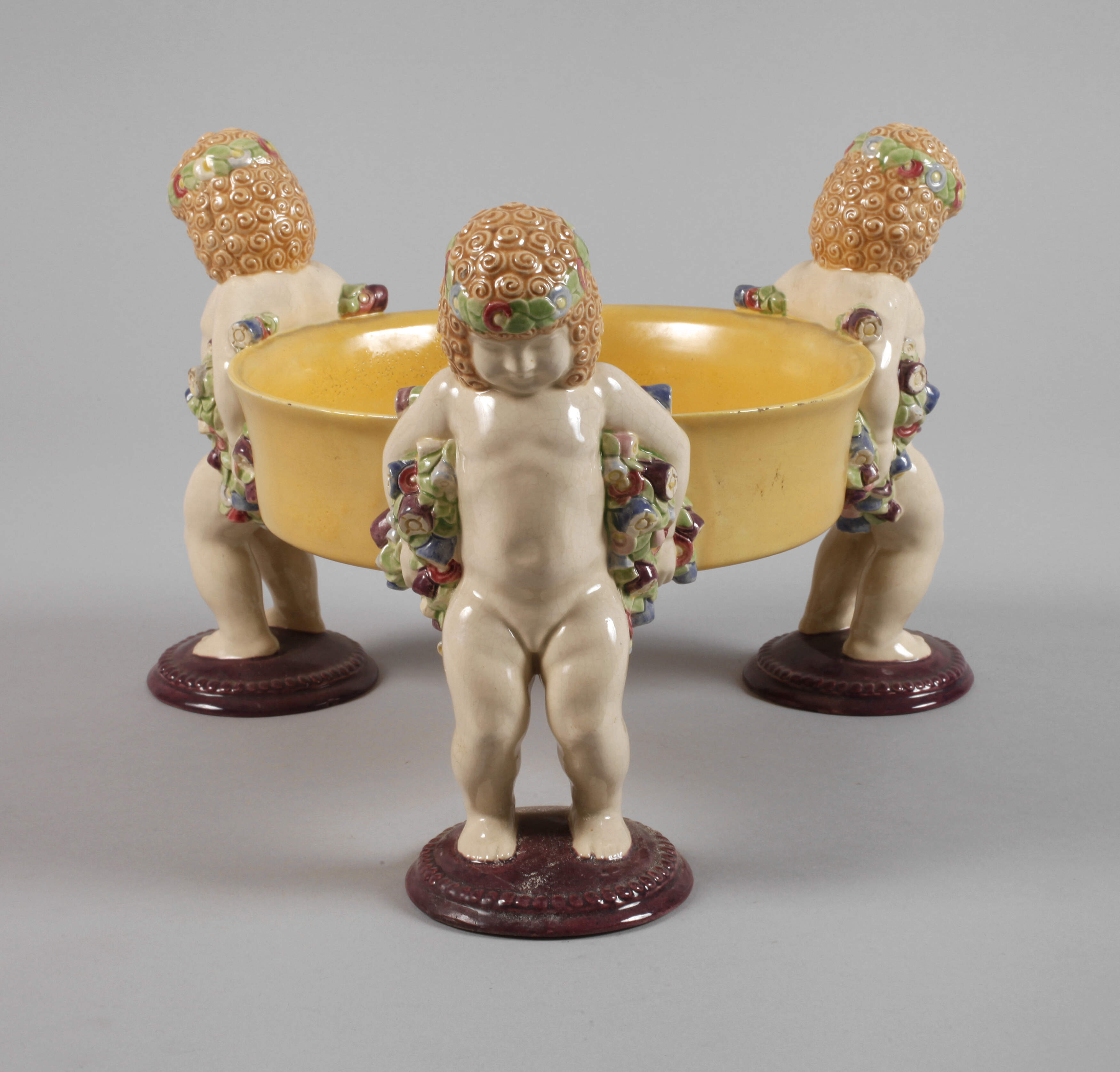 Tafelaufsatz mit Putten