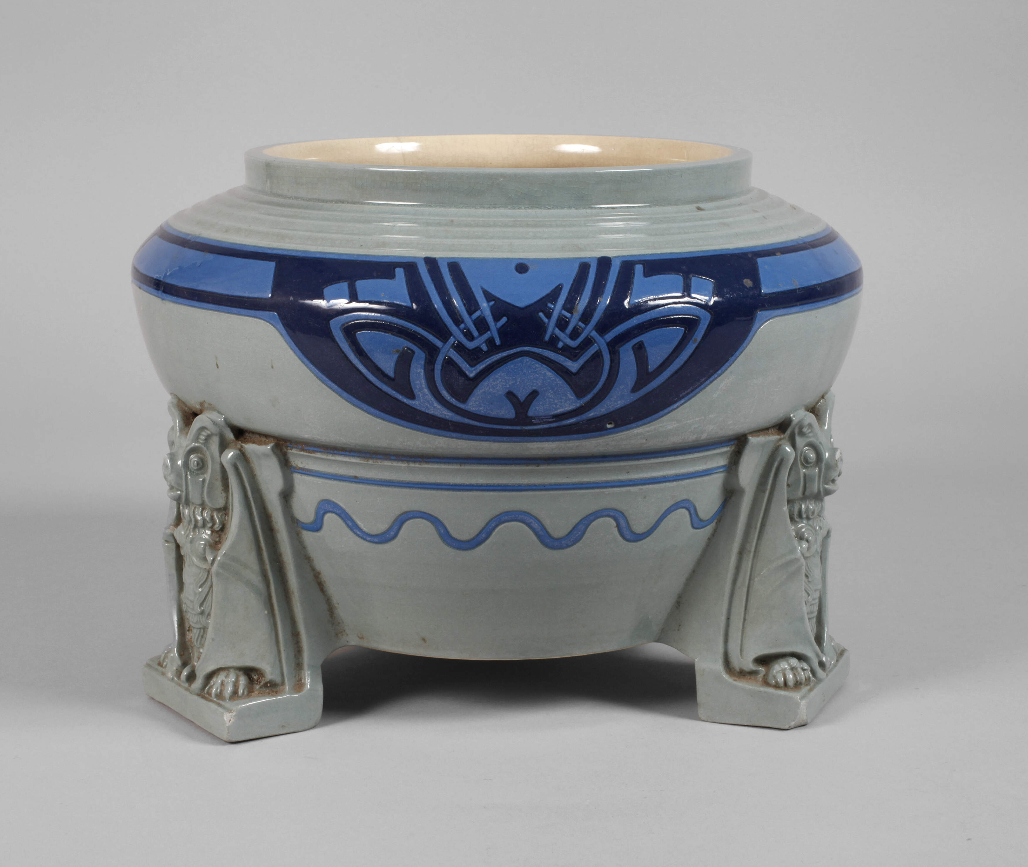 Gerz Westerwald Bowle mit Fledermäusen