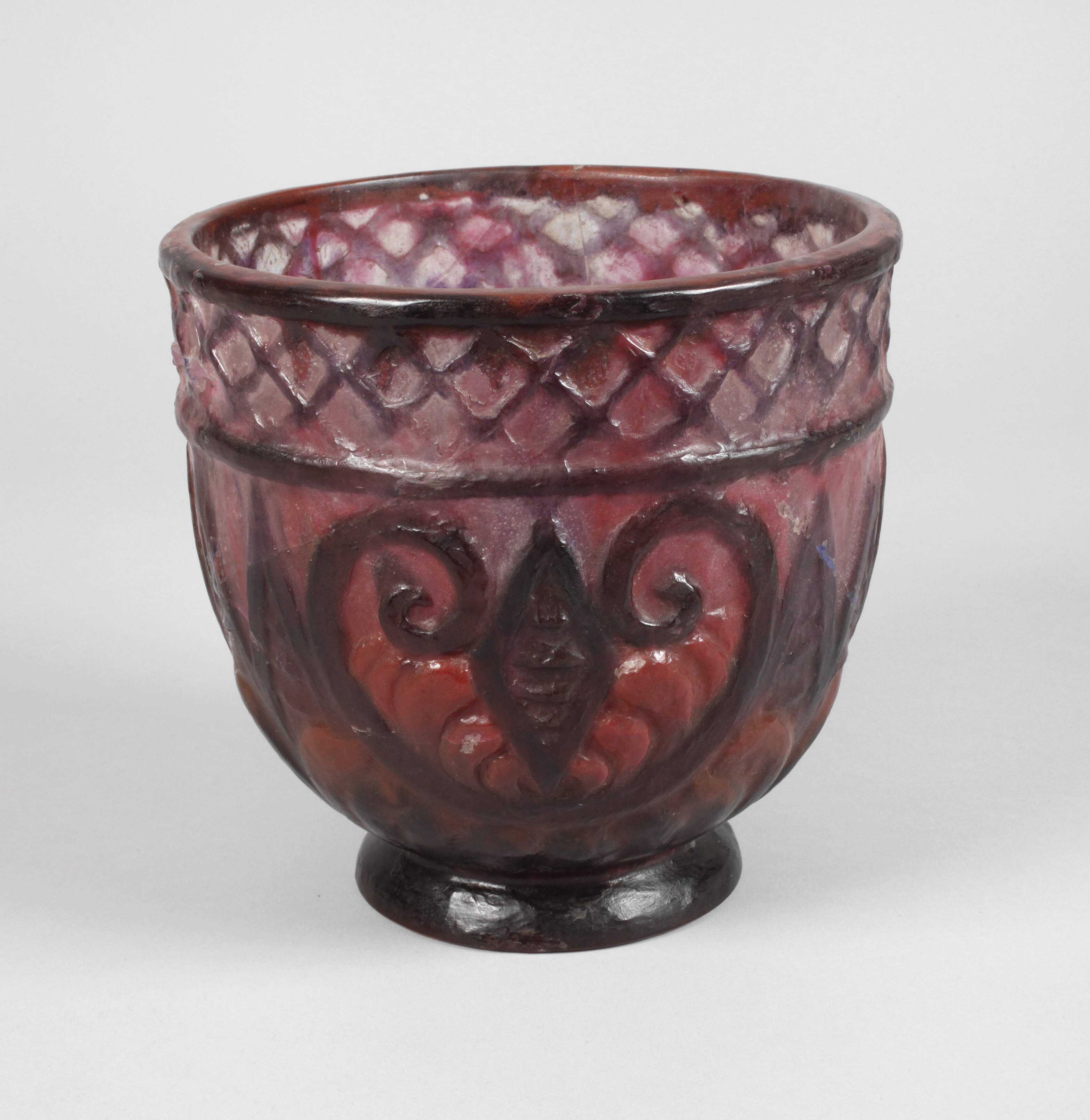 Argy-Rousseau Fußvase "Volutes et Losanges"