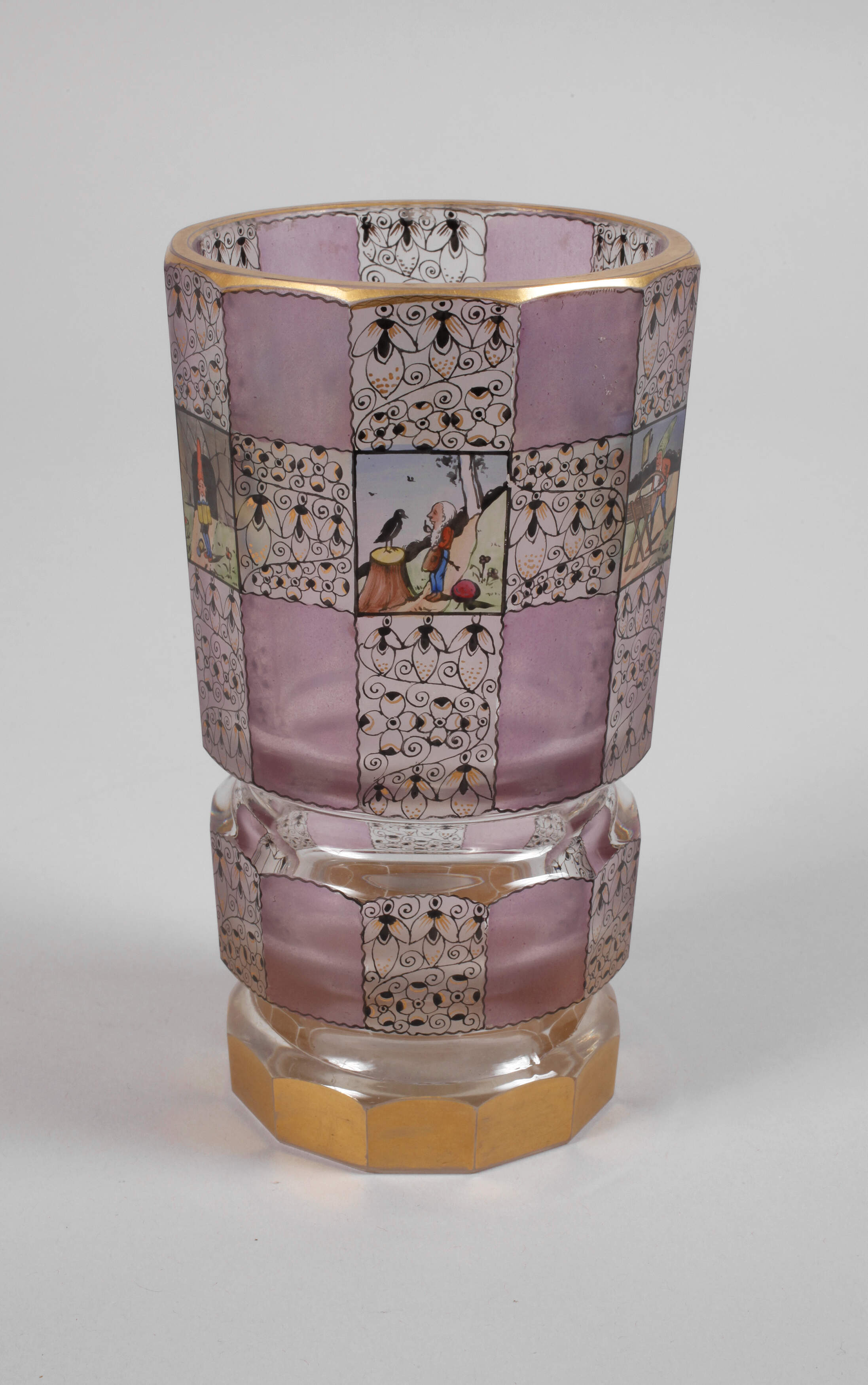 Steinschönau Vase mit Zwergenmotiven