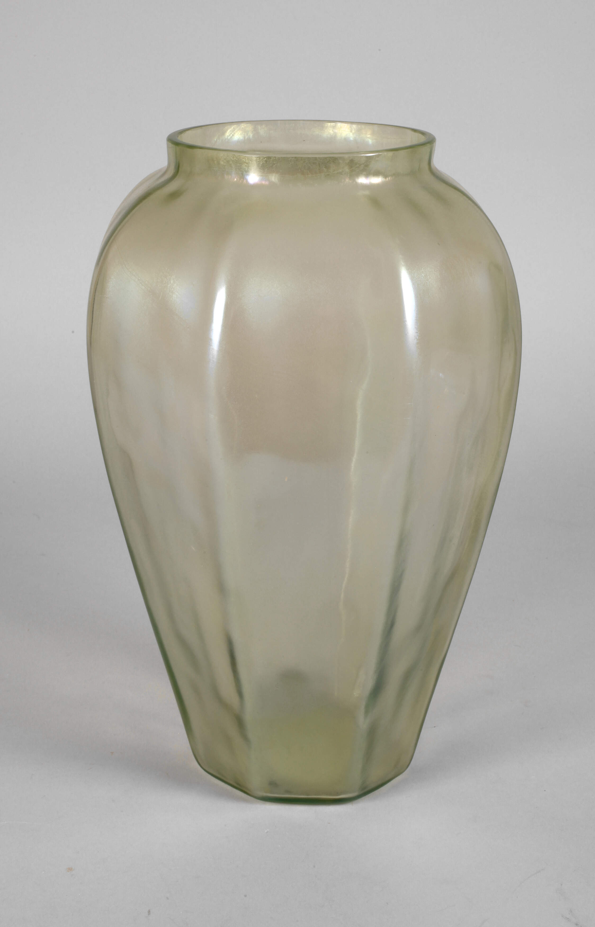 Loetz Wwe. große Vase Schule Koloman Moser