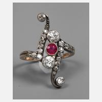 Jugendstilring mit Diamanten und Rubin111