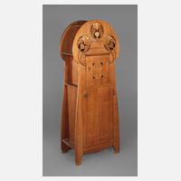Außergewöhnlicher Jugendstil-Pfeilerschrank111