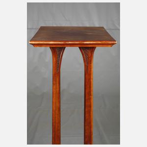 Jugendstil-Piedestal