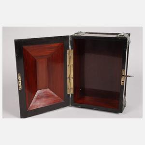 Intarsierte Schatulle