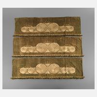 Drei Schabracken Kurbelstickerei111