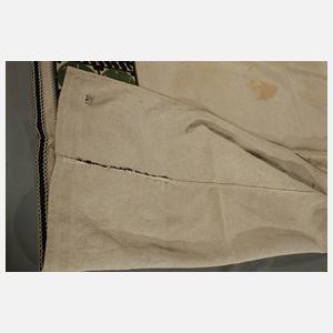 Zweiteilige Garnitur mit Kurbelstickerei