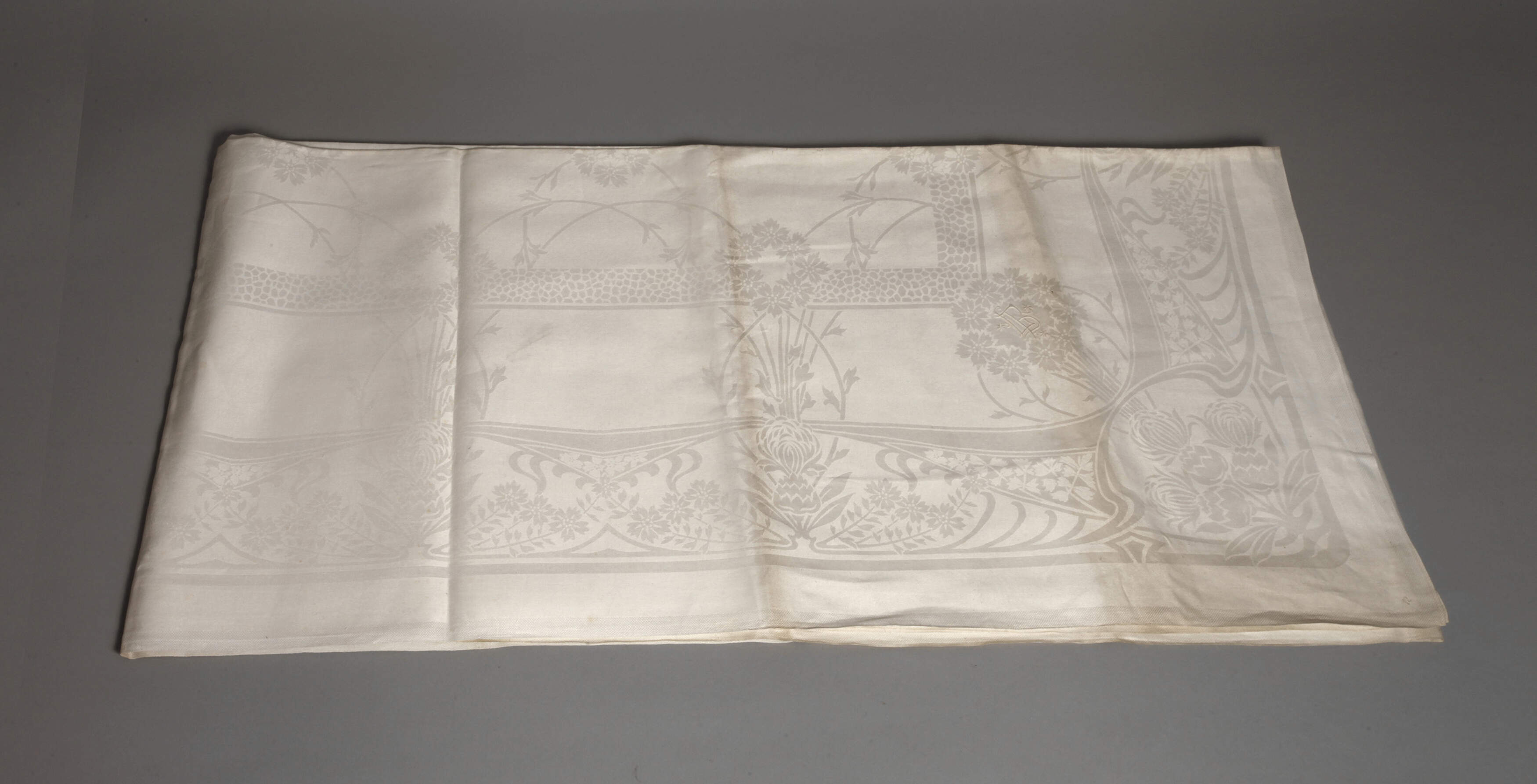 Großes Tafeltuch Kornblumendekor