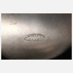 Übergroßer Tafelaufsatz Kayserzinn