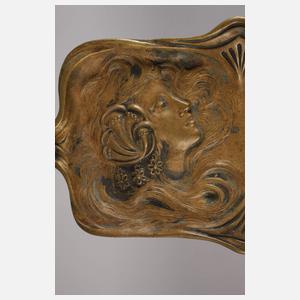 Maurice Vallette, Bronzeschale mit Mädchenportraits