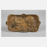 Maurice Vallette, Bronzeschale mit Mädchenportraits111