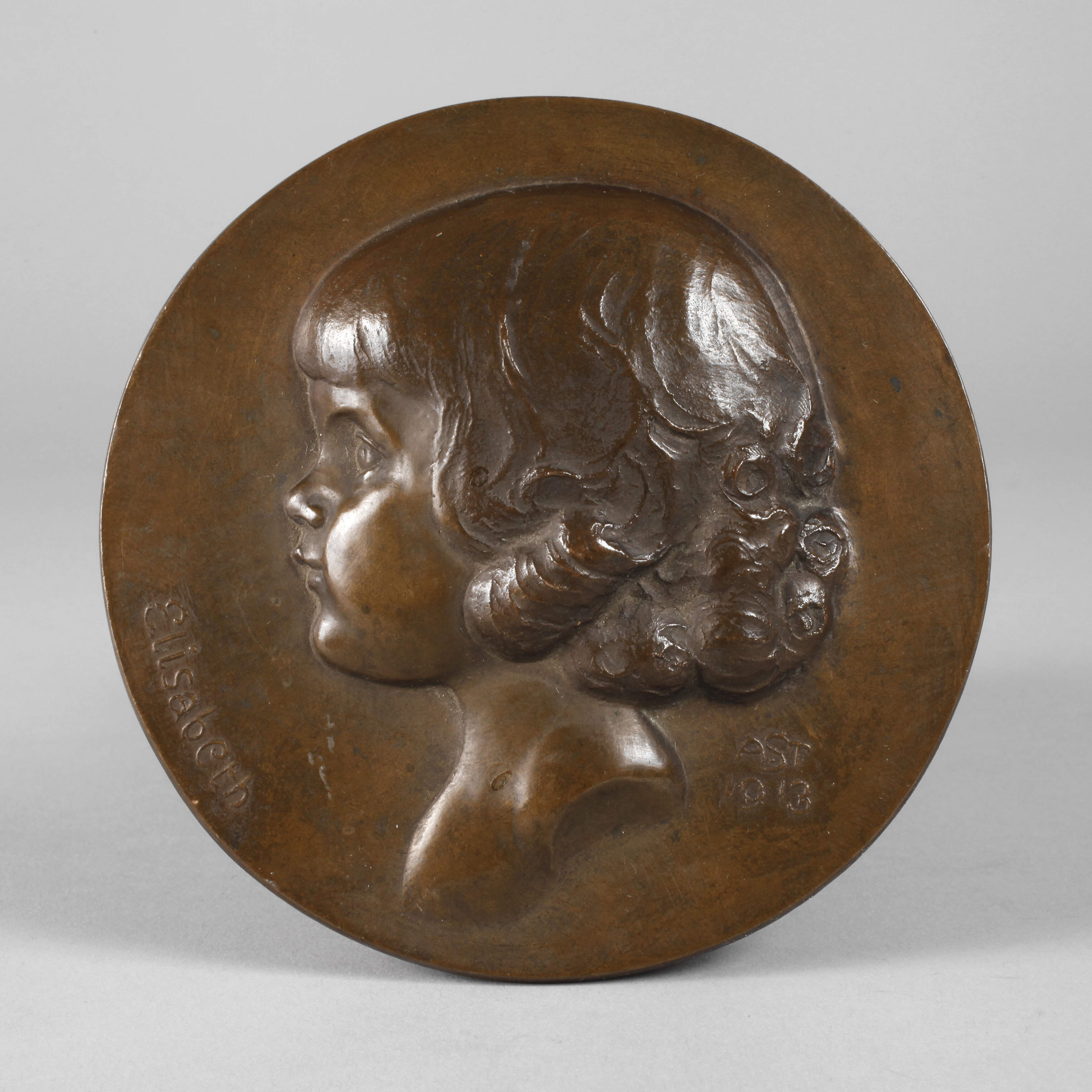 Alfred Steidle, Plakette mit Mädchenportrait