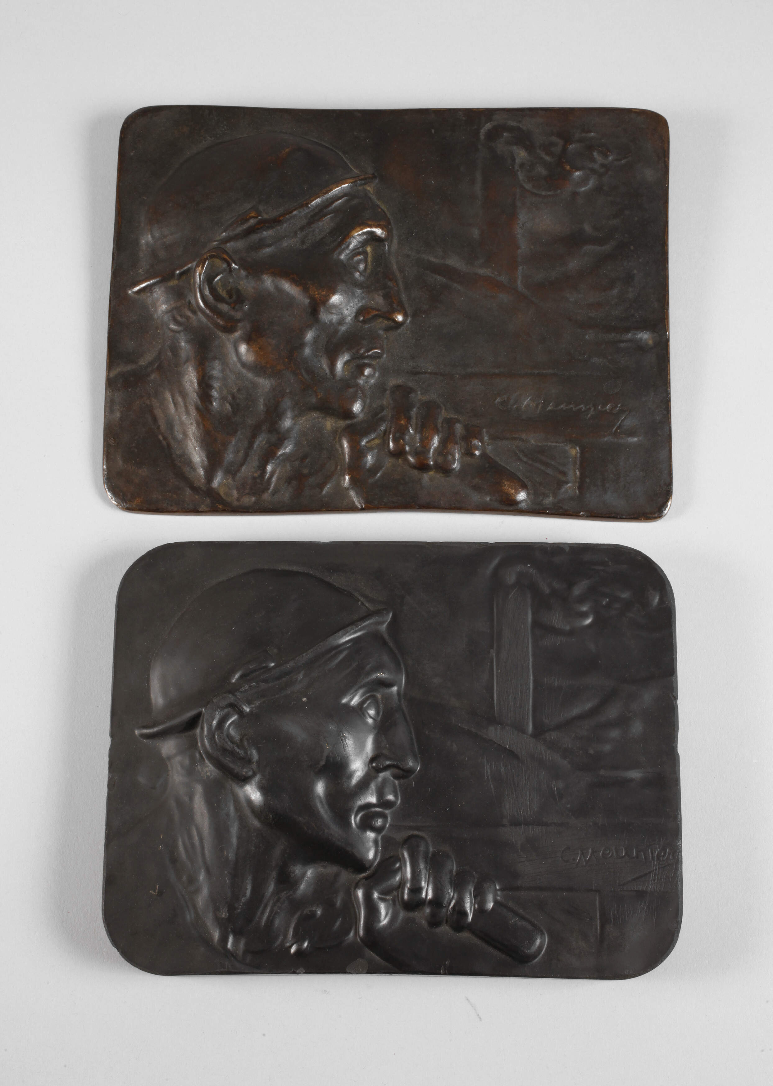 Constantin Emilé Meunier, zwei Reliefs ”Le Mineur”