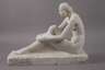 J. Urban, sitzender Damenakt Marmor