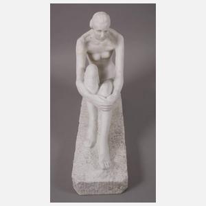 J. Urban, sitzender Damenakt Marmor