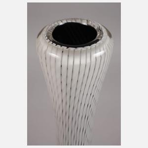 Große Vase Gitterdekor