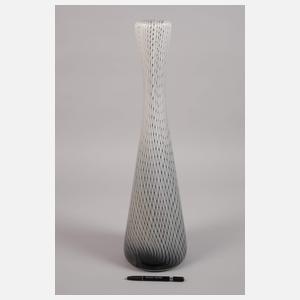 Große Vase Gitterdekor