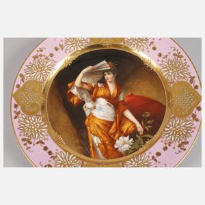 Prunkteller Mädchenportrait "Yum-Yum"