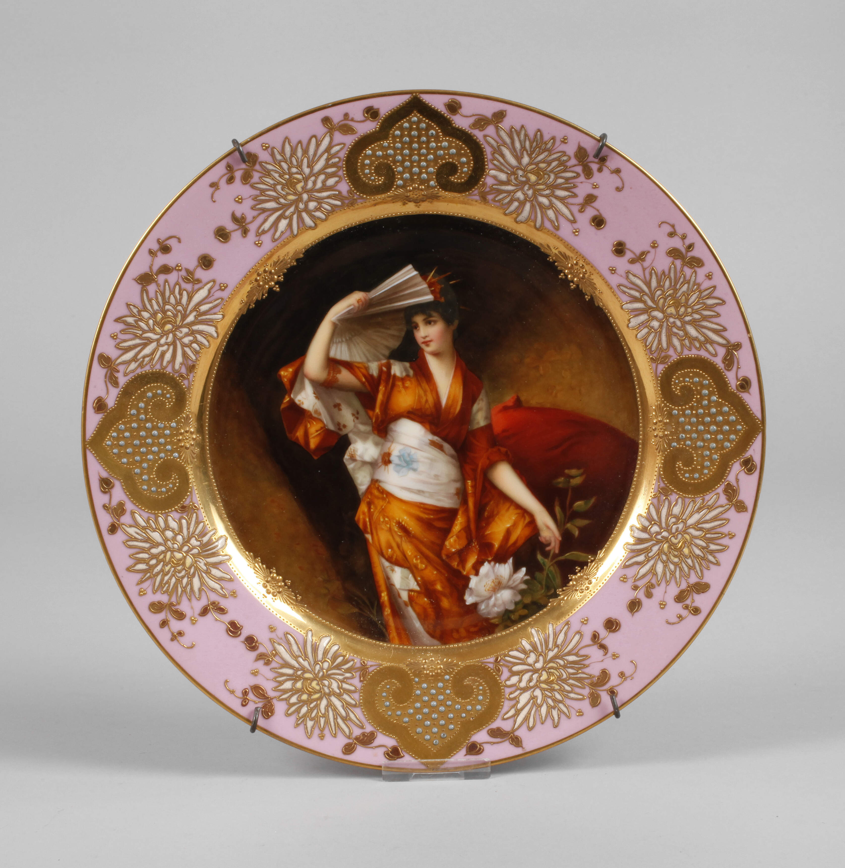 Prunkteller Mädchenportrait "Yum-Yum"