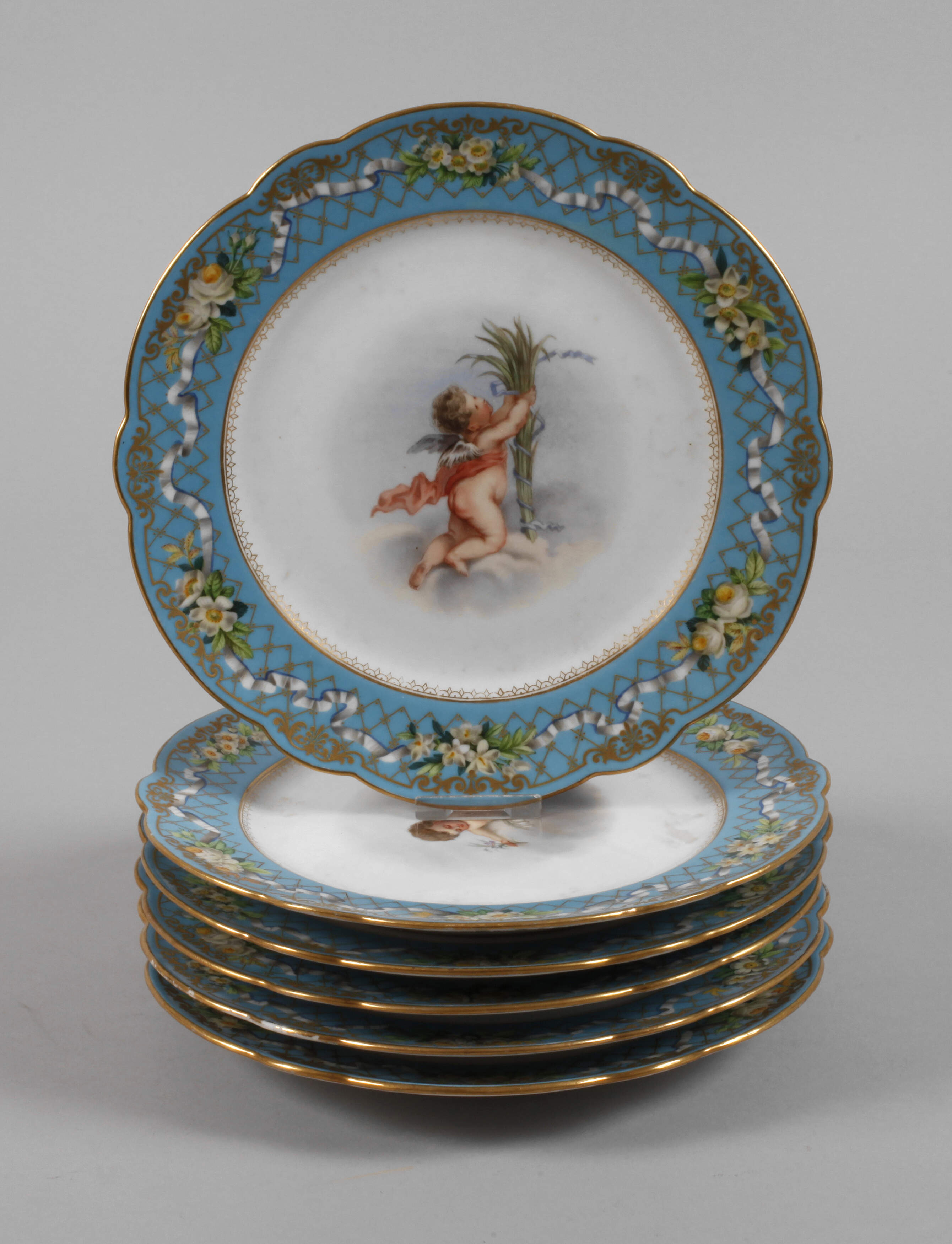 Russland sechs Prunkteller Puttenmotiv