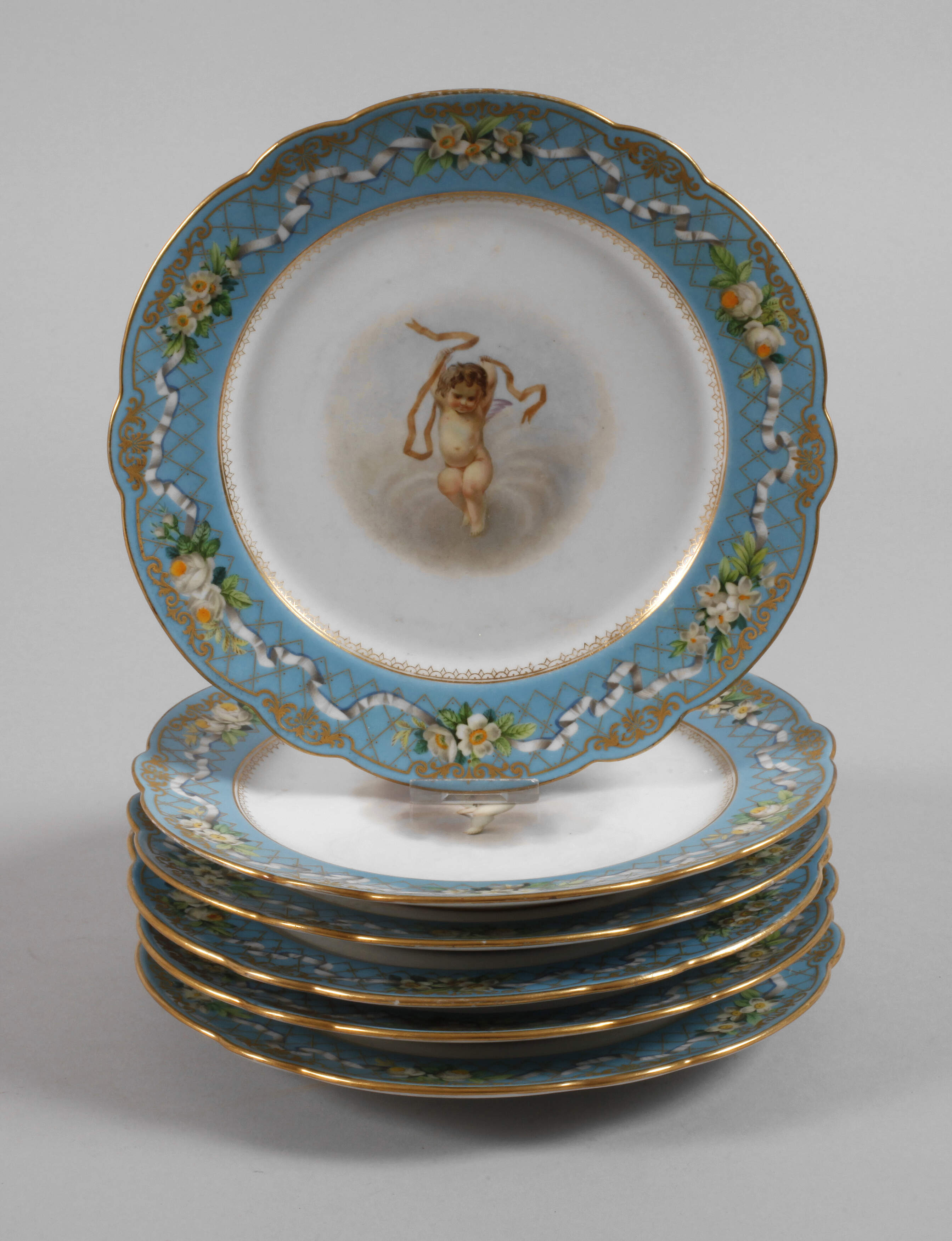 Russland sechs Prunkteller Puttenmotiv