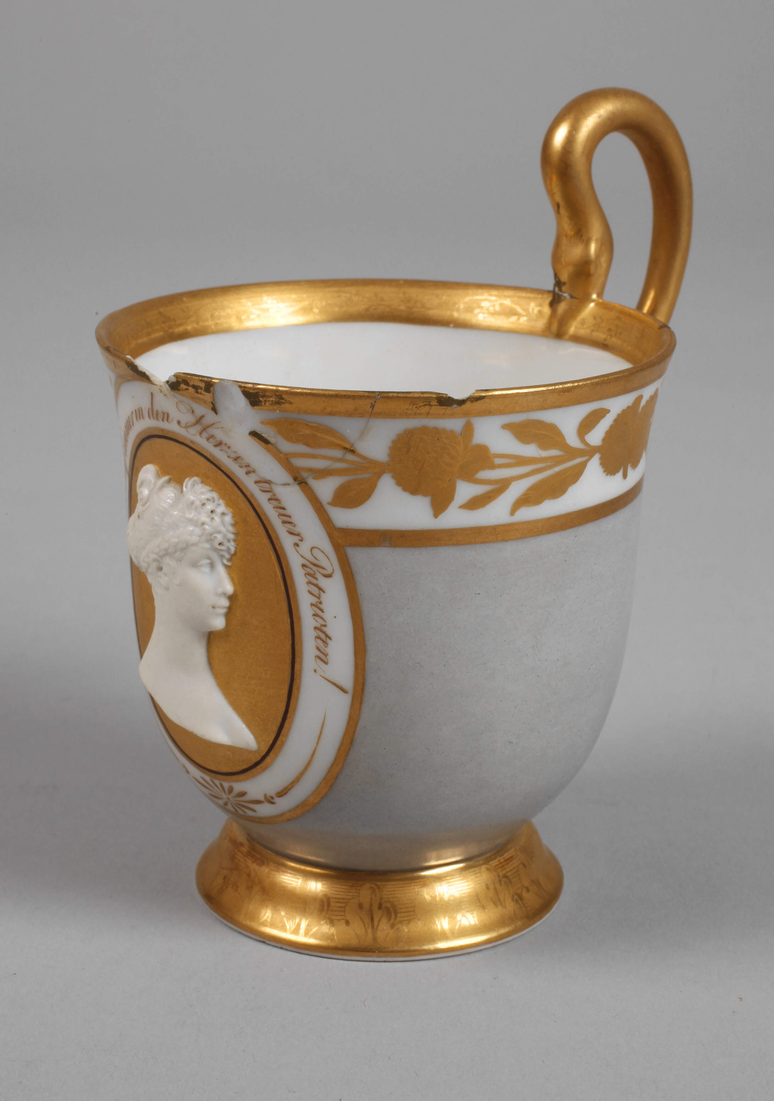 KPM Berlin "Luisentasse"