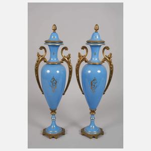 Frankreich Paar Cassoletten mit Montur