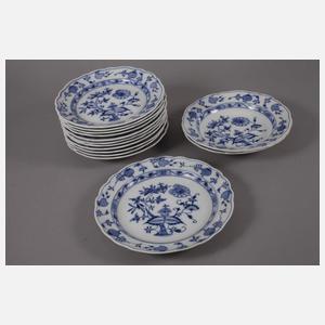 Meißen Teichert Konvolut Teller und Platten Zwiebelmuster