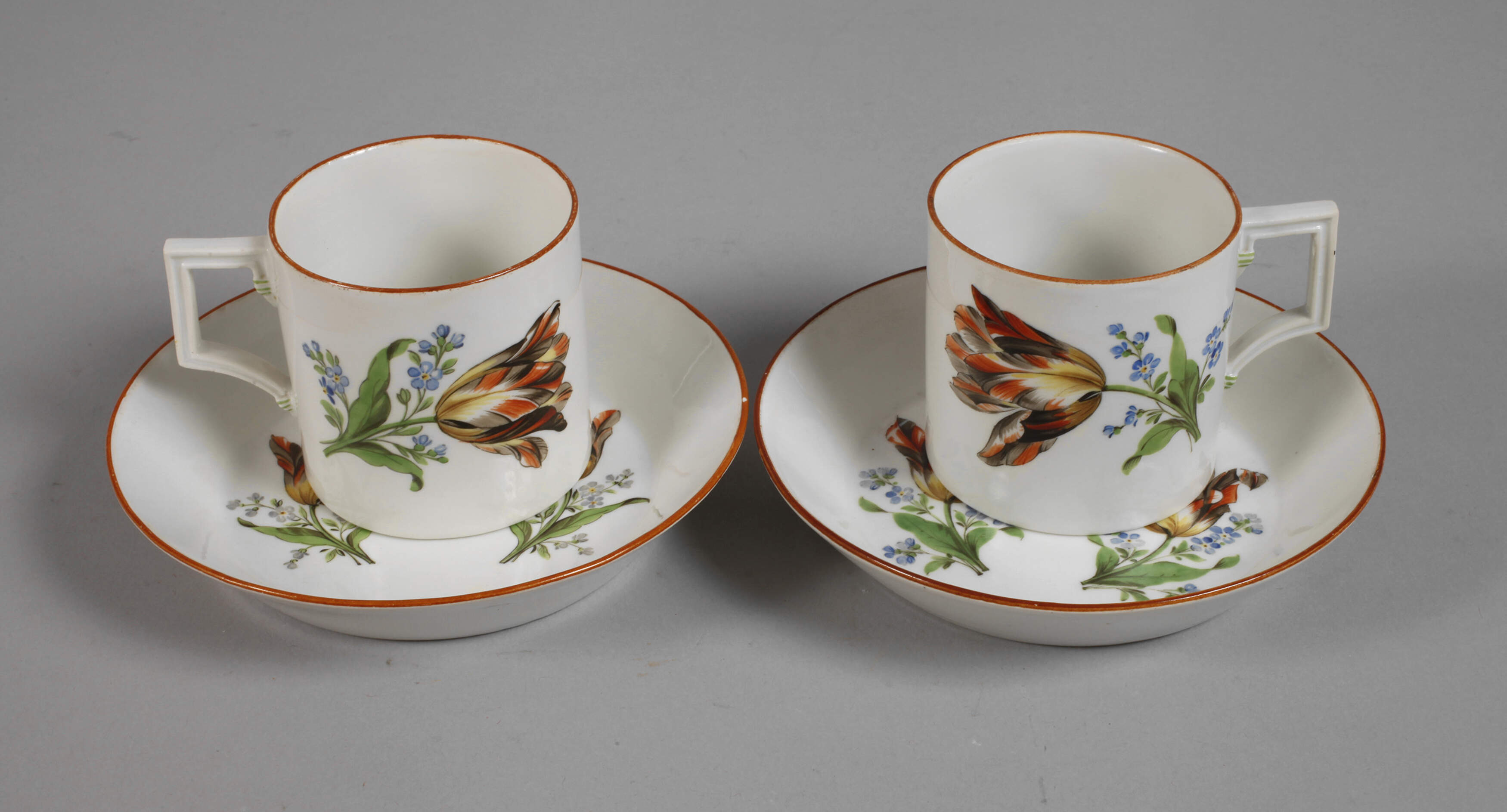 Meissen Paar Tassen mit Untertassen Marcolinizeit