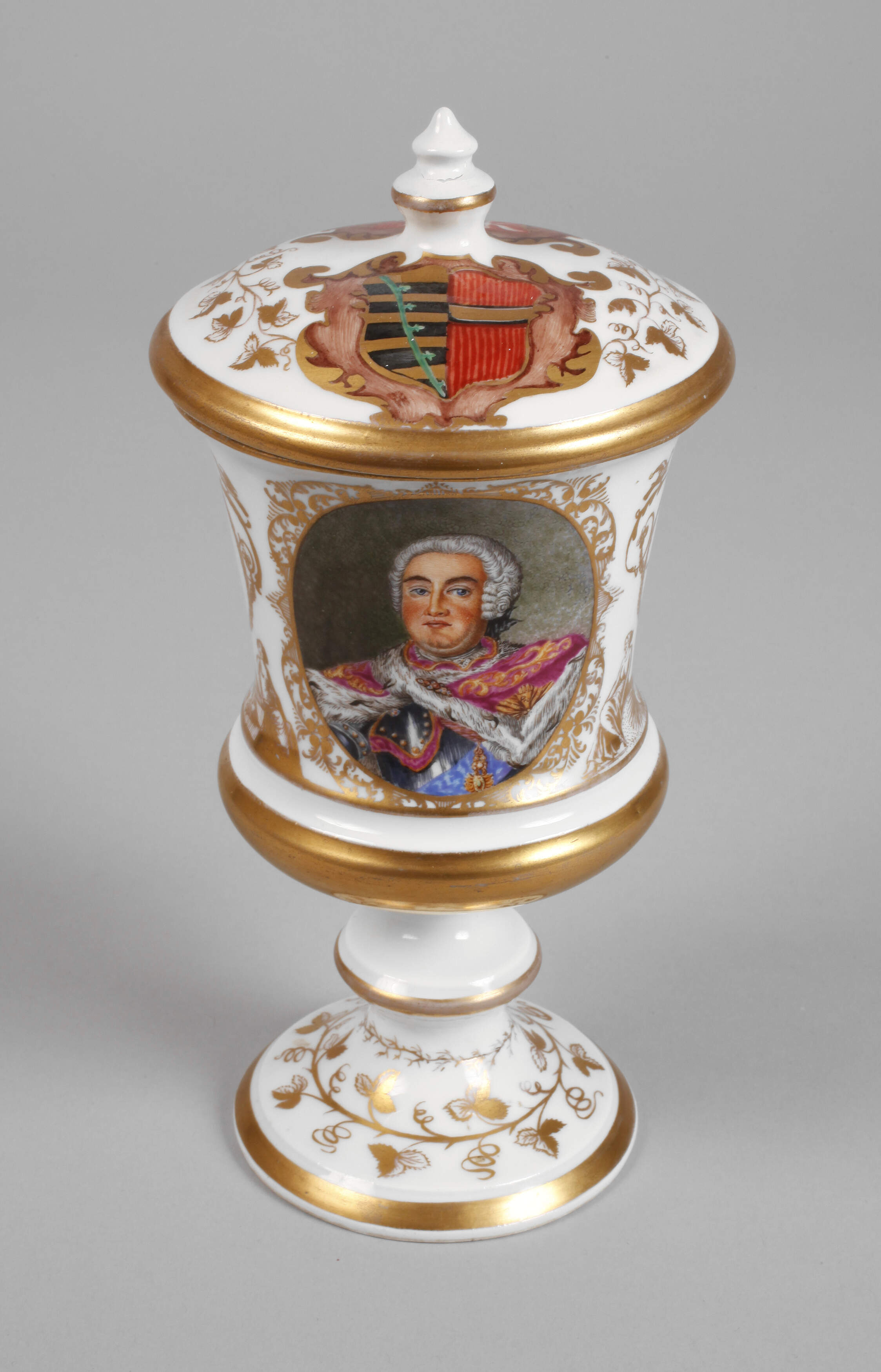 Meissen Deckelpokal Portrait Kurfürstenpaar
