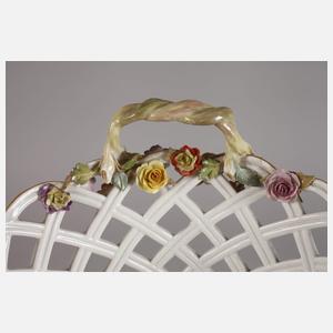 Meissen Henkelkorb mit Vergissmeinnichtblüten